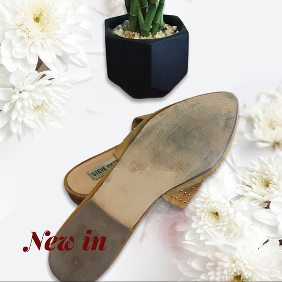 Studded 7.5 - Picture 10 of 10